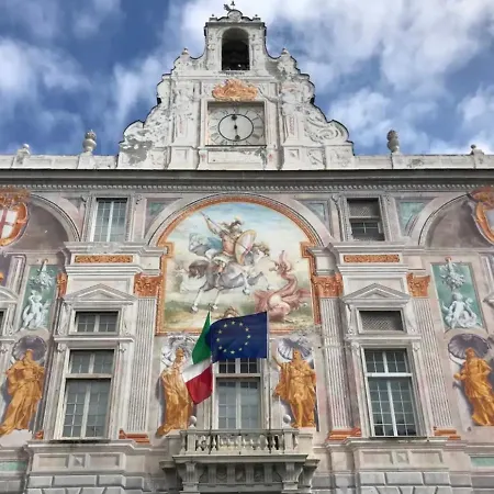 Daire Amazing San Lorenzo 19 - Rolli Palace With Free Private Parking Included!