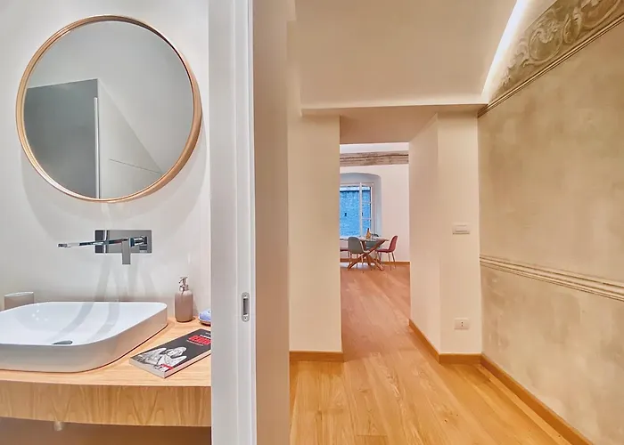 Amazing San Lorenzo 19 - Rolli Palace - Free Private Parking Included! * Janov