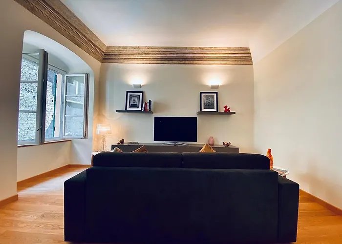Amazing San Lorenzo 19 - Rolli Palace - Free Private Parking Included!