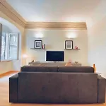 Apartman Amazing San Lorenzo 19 - Rolli Palace - Free Private Parking Included! Genova