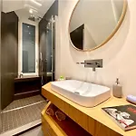 Amazing San Lorenzo 19 - Rolli Palace - Free Private Parking Included! Apartman
