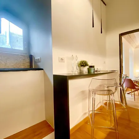 Amazing San Lorenzo 19, Rolli Palace Unesco - Stunning View Overlooking The Cathedral - Free Private Parking-