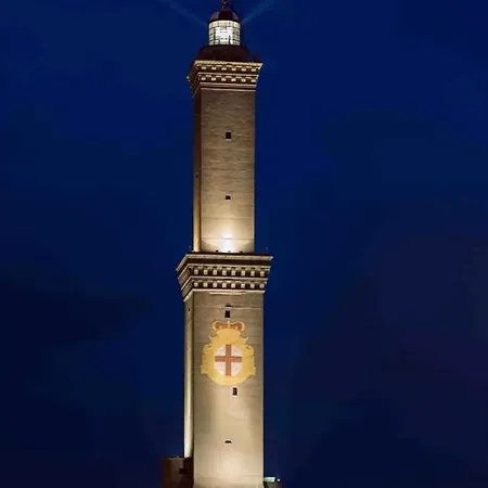 Amazing San Lorenzo 19, Rolli Palace Unesco - Stunning View Overlooking The Cathedral - Free Private Parking- Genoa