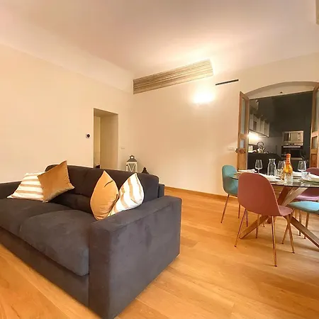 Apartman Amazing San Lorenzo 19 - Rolli Palace - Free Private Parking Included! Genova