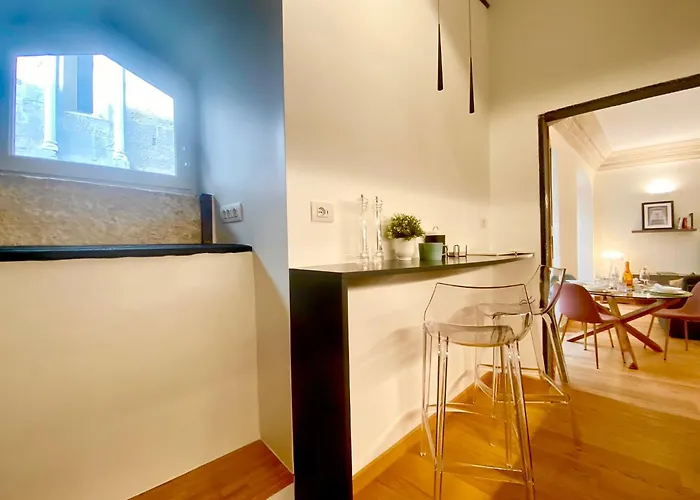 Amazing San Lorenzo 19 - Rolli Palace - Free Private Parking Included! Apartment *