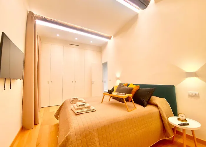 Amazing San Lorenzo 19 - Rolli Palace - Free Private Parking Included! * Genua