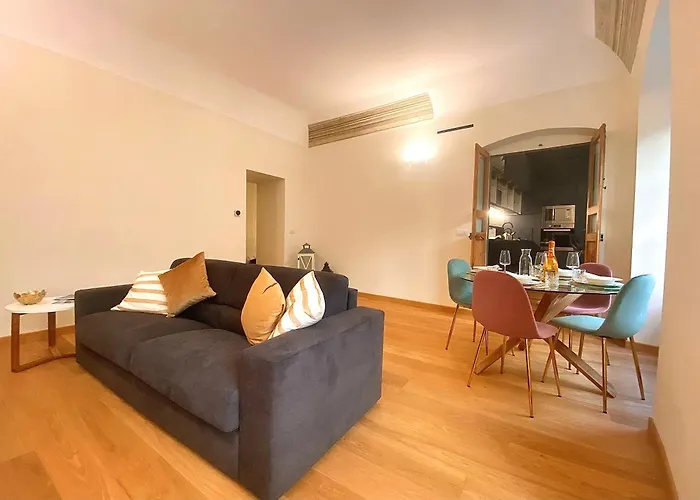 Apartment Amazing San Lorenzo 19 - Rolli Palace - Free Private Parking Included! Genua